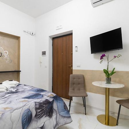 בארי Eralight21 Apartments מראה חיצוני תמונה