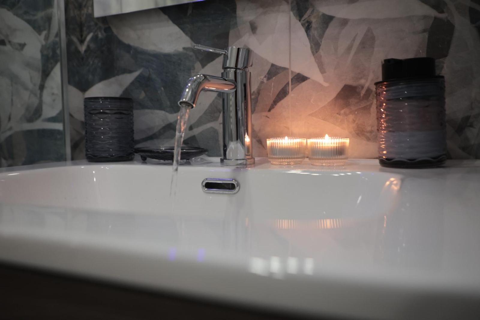 בארי Eralight21 Apartments מראה חיצוני תמונה